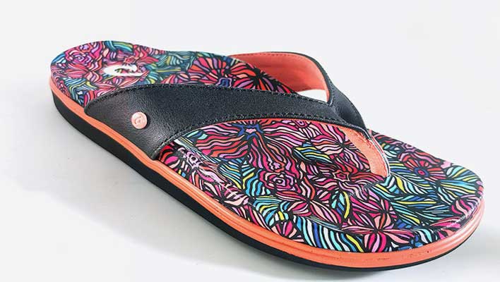 拖鞋加工(gōng)廠怎麽選會更好?合作(zuò)經驗是否豐富