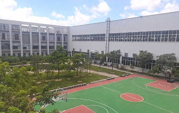 {振揚實業是拖鞋廠家、拖鞋加工(gōng)廠、拖鞋代工(gōng)廠、高端拖鞋定制、人字拖加工(gōng)廠、定制拖鞋工(gōng)廠、品牌拖鞋代工(gōng)廠、涼鞋代工(gōng)廠、沙灘拖鞋廠家、涼鞋廠家，自1980年以來，專注研制及生産(chǎn)拖鞋。}